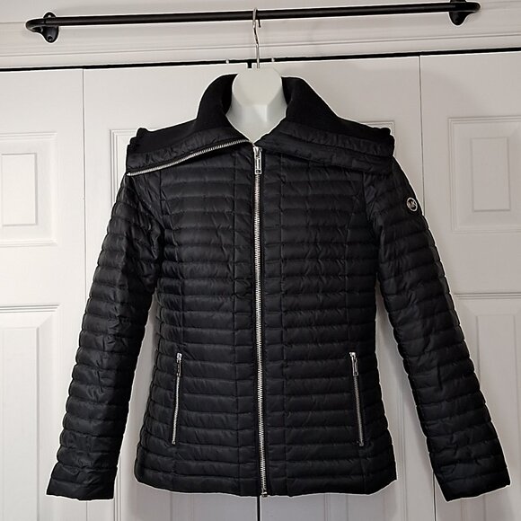Micheal Kors puffer jacket - Picture 1 of 12